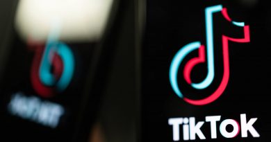 “ĐU TREND TIKTOK” – PHẢN CẢM HAY KHEN NGỢI
